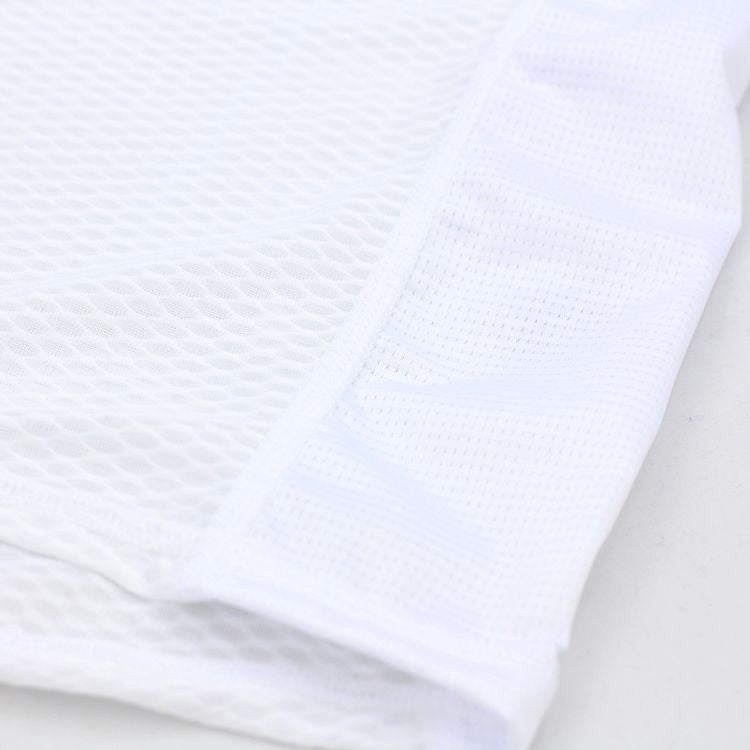 camiseta transpirable ligera sin mangas blanca