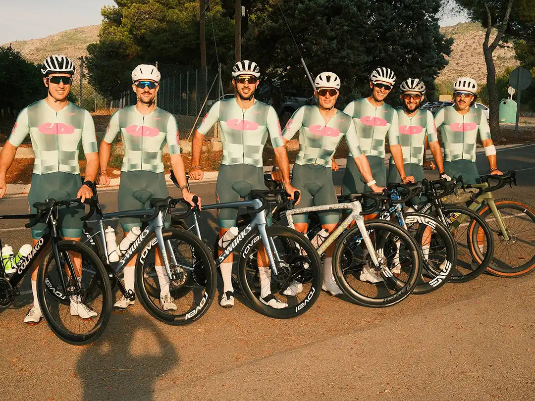 GAMBA DI LEGNO: CICLISMO, AMISTAD Y AVENTURAS SIN LÍMITES CON GSPORT CUSTOM