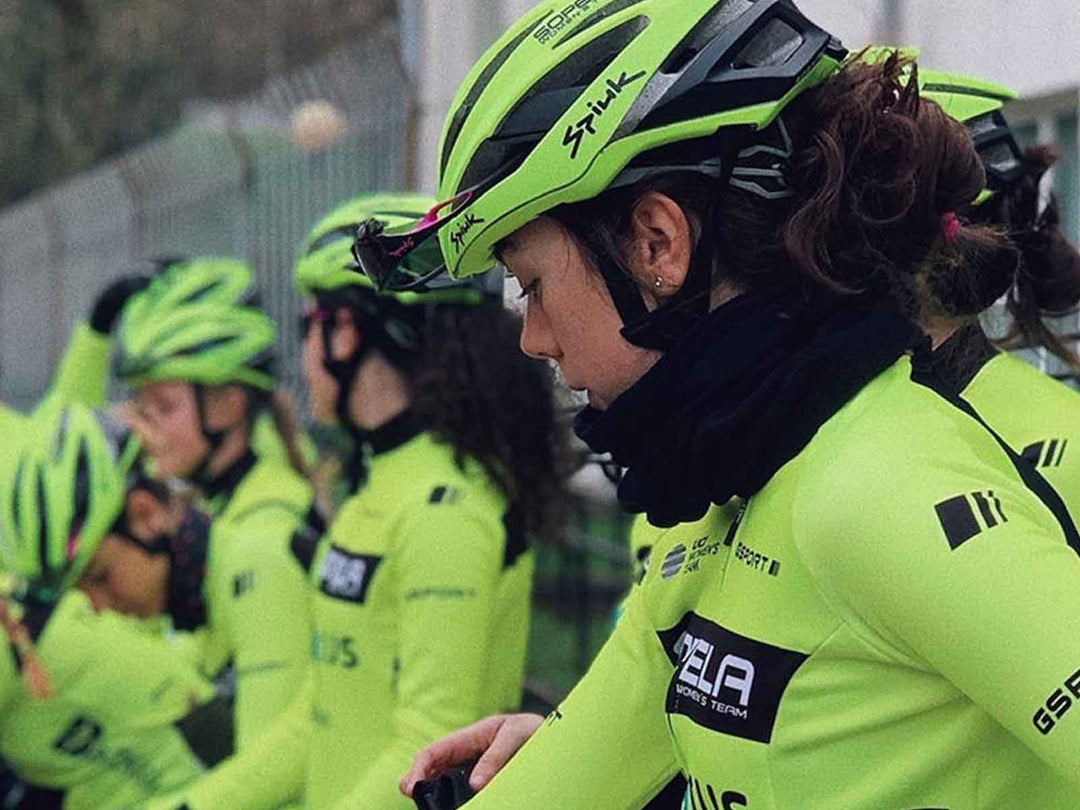 VESTINDO A ELITE DO CICLISMO FEMININO, EQUIPA FEMININA DE SOPELA