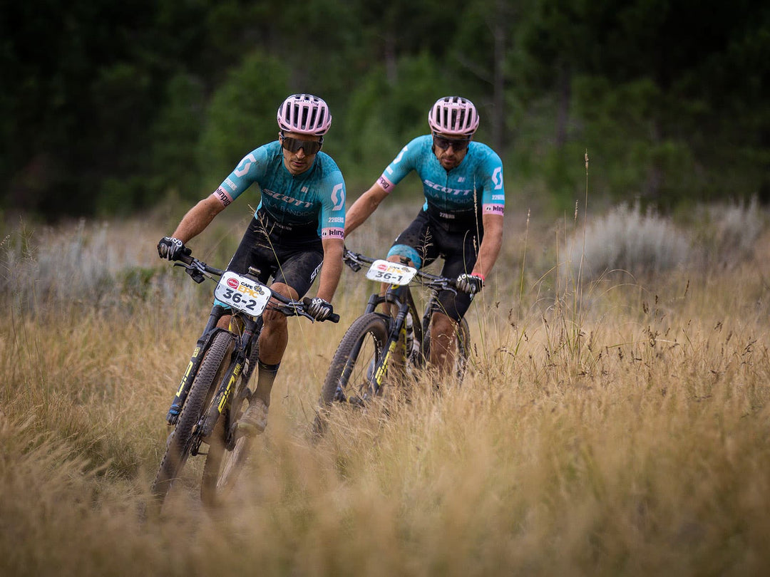 ASÍ FUE LA CAPE EPIC DEL SCOTT CALA BANDIDA