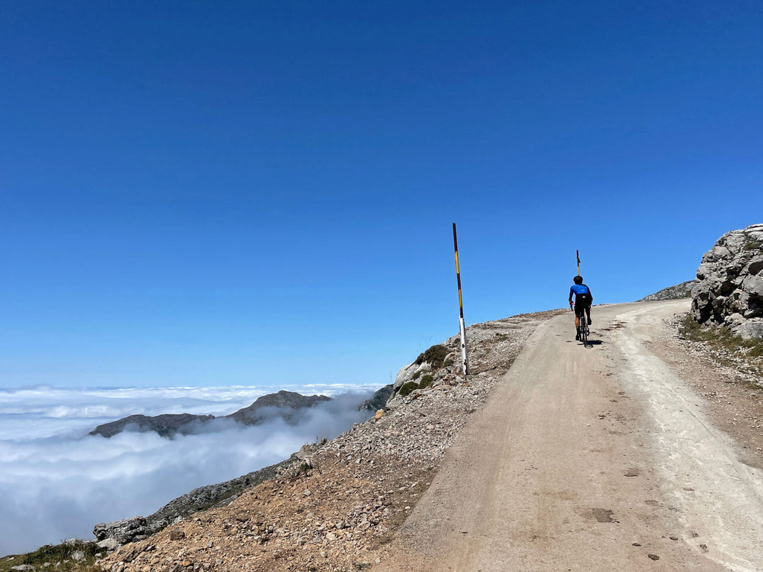 DO YOU DARE TO TRAVEL ASTURIAS BY BIKE?