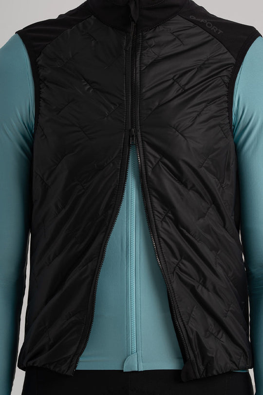 Protección frente al viento – Mantente abrigado sin perder transpirabilidad.
Tejido WR resistente al agua – Conserva el calor incluso en condiciones húmedas.
