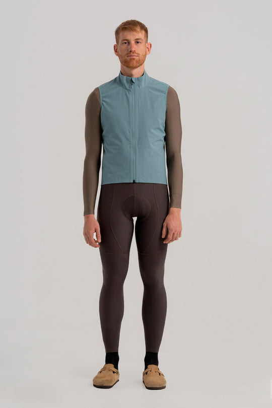 Chaleco ligero y cortavientos – Protección frente al viento y la lluvia ligera.