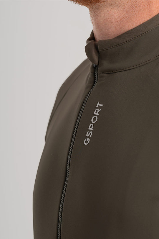 Cremallera YKK® Vislon® y detalles reflectantes en chaqueta ciclista