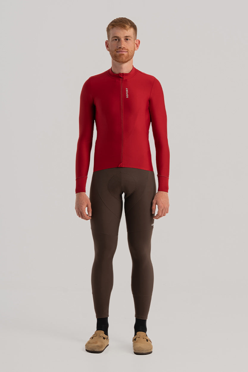 Maillot ONE: Ideal para entretiempo, con tejido afelpado para mayor comodidad en climas suaves.
