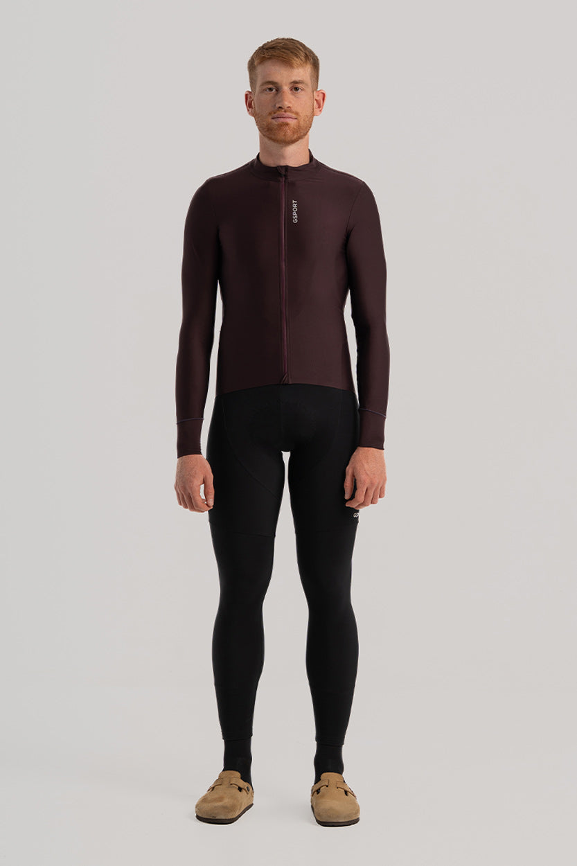 Maillot ONE de Invierno: Tejido afelpado ideal para entretiempo y climas suaves. Comodidad y rendimiento en cada ruta.