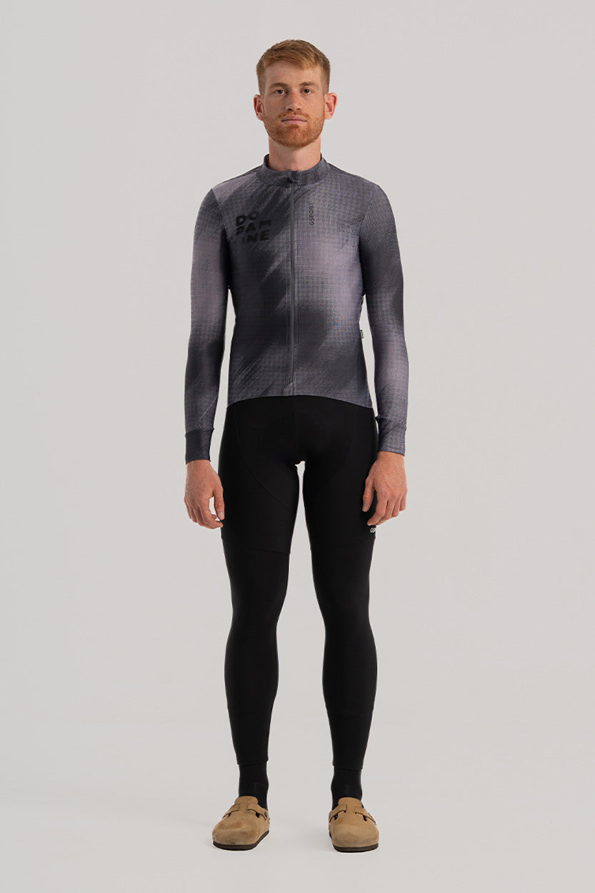 Maillot ONE de Invierno: Tejido afelpado ideal para entretiempo y climas suaves. Comodidad y rendimiento en cada ruta.