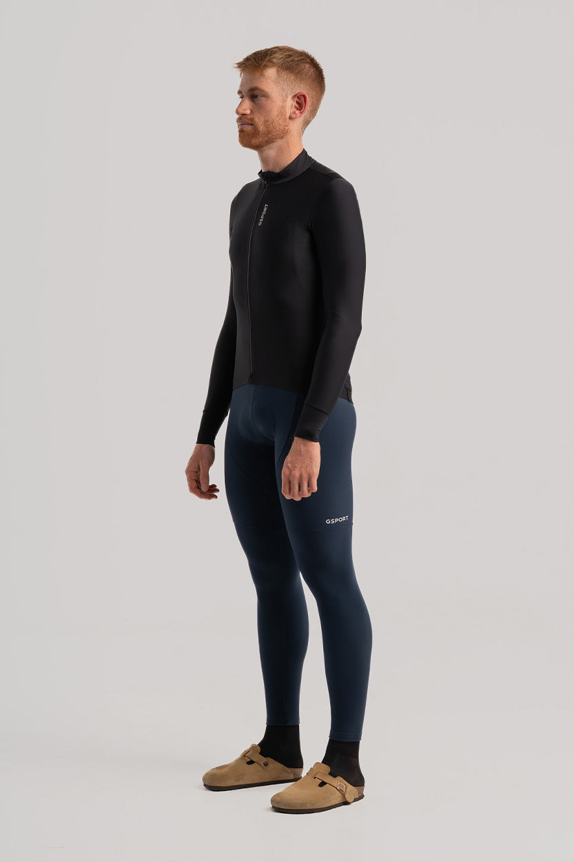 Maillot ONE de Invierno: Comodidad y Resistencia: Hecho de poliamida reciclada, ofrece suavidad, secado rápido y resistencia al desgaste.