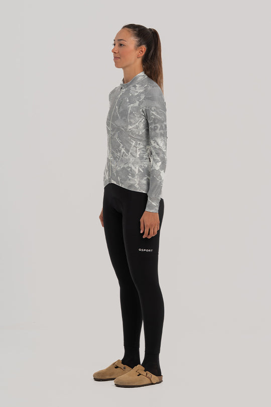 Maillot ONE de Invierno: Tejido afelpado ideal para entretiempo y climas suaves. Comodidad y rendimiento en cada ruta. Maillot unisex