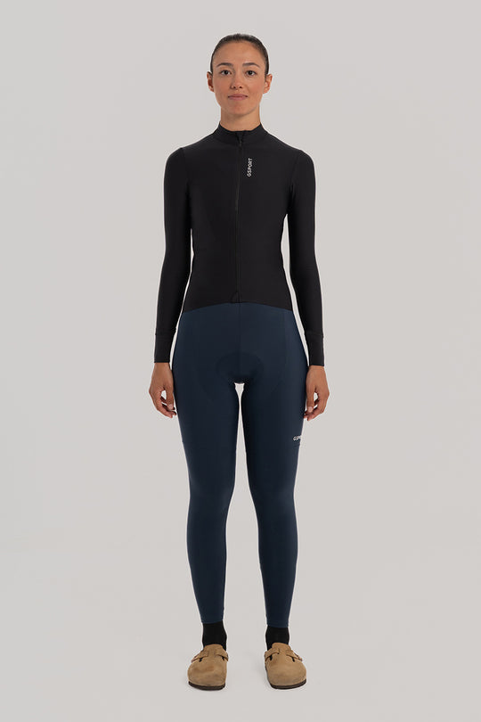 Maillot ONE de Invierno: Tejido afelpado ideal para entretiempo y climas suaves. Comodidad y rendimiento en cada ruta.