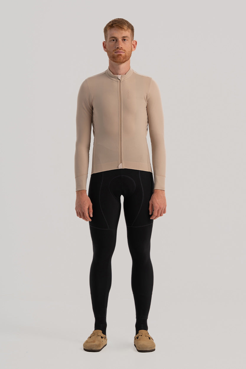Maillot Pro Team invierno – Rendimiento superior en rutas frías.
