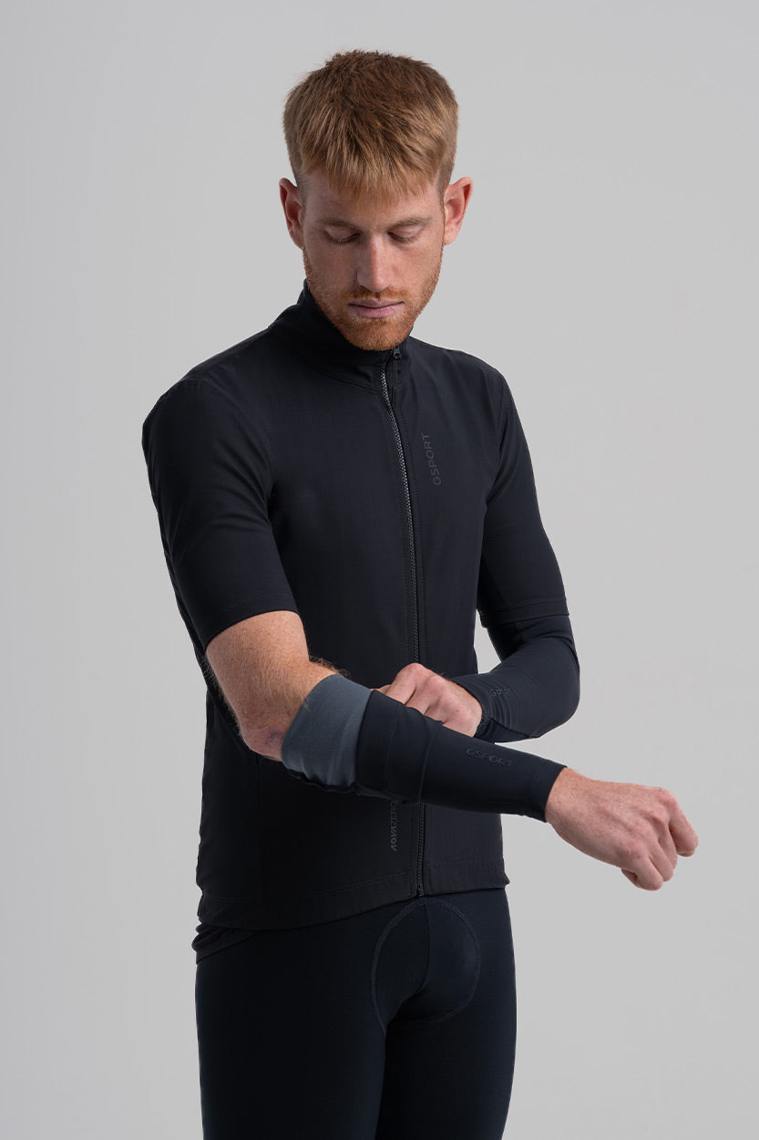 Transpirables y de secado rápido para rutas intensas.