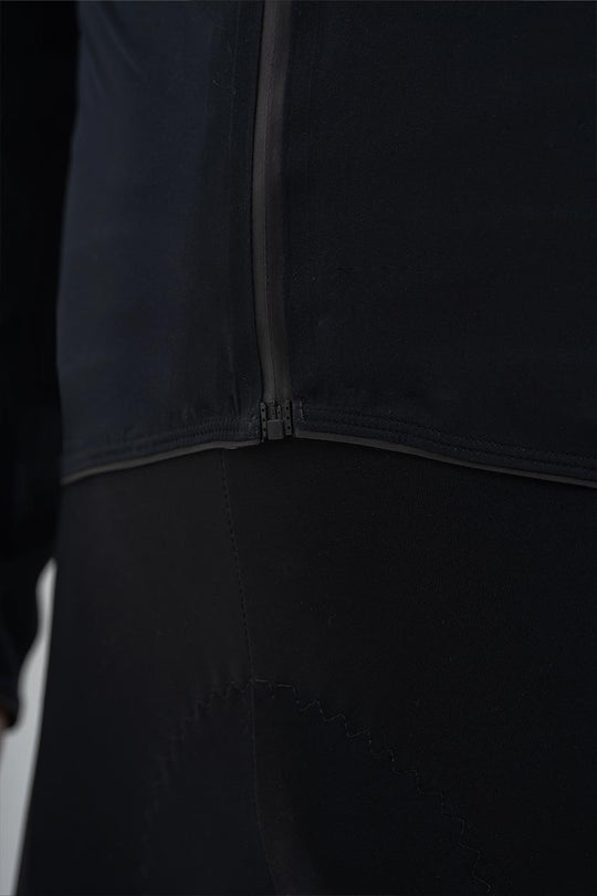 Thermosealed One Mitos Windbreaker