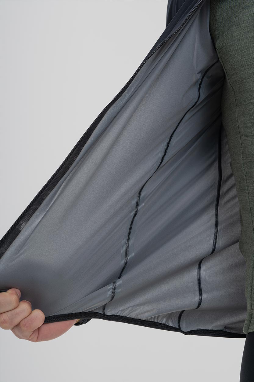 Thermosealed One Mitos Windbreaker