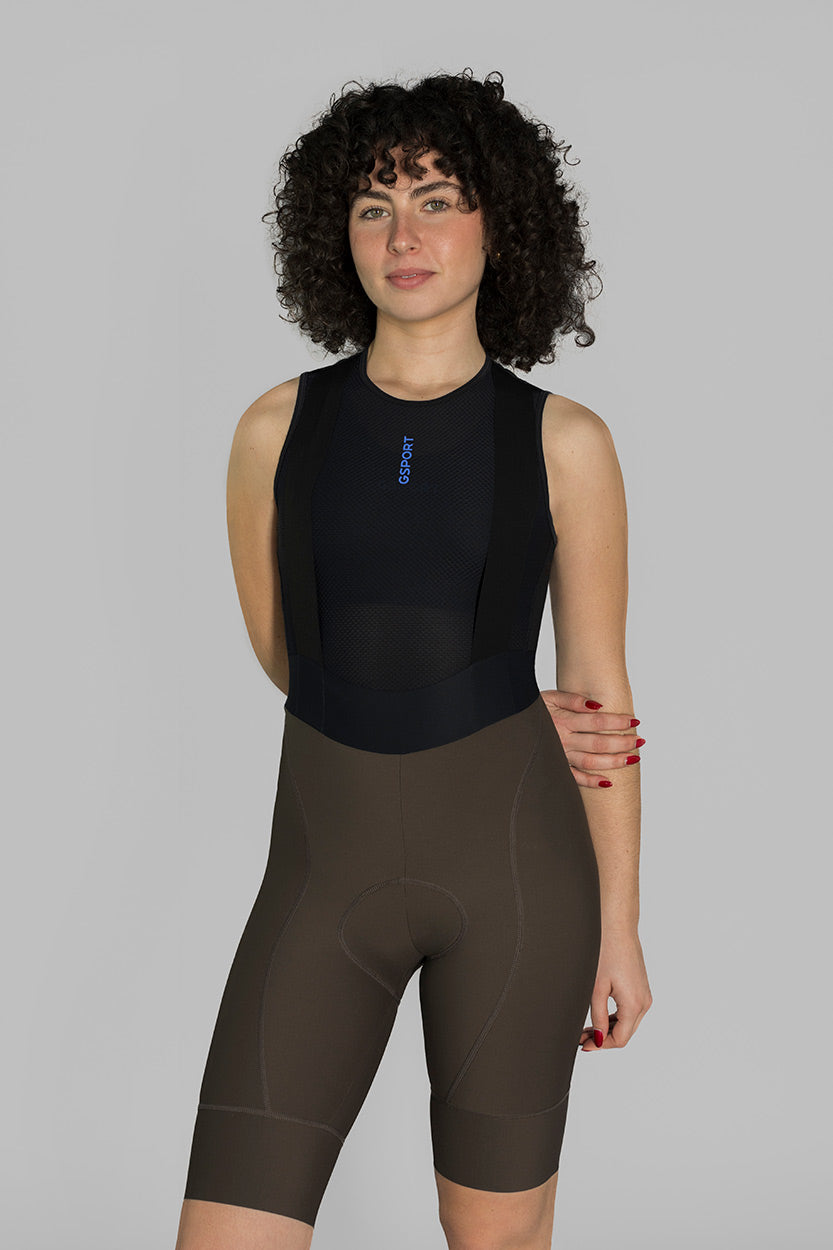 ropa de ciclismo para mujer de gsport. culotte corto de verano con tirantes